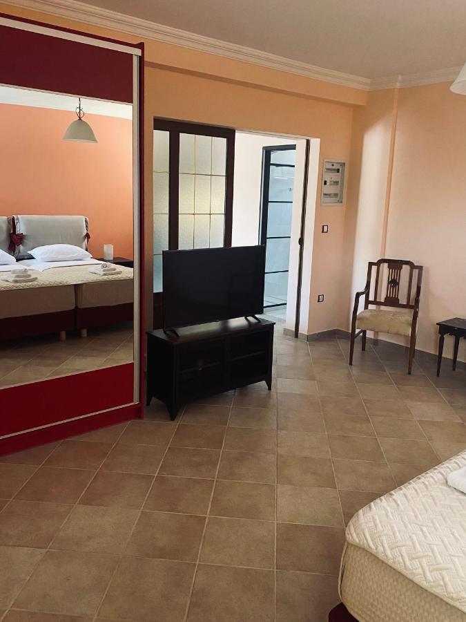 Seaside "Stone & Light Villa Ii" Close To Aegina City Khloi ภายนอก รูปภาพ